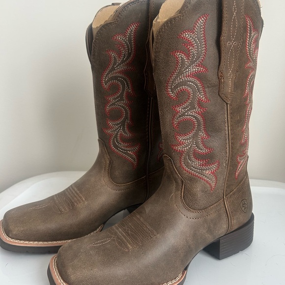 Ariat Women’s Hybrid Rancher Brown StretchFit Western Boot WST- NWOT Size 6.5B - Picture 3 of 11